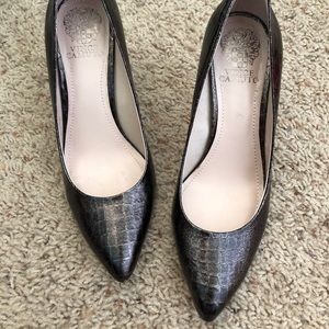 Vince Camuto Pump